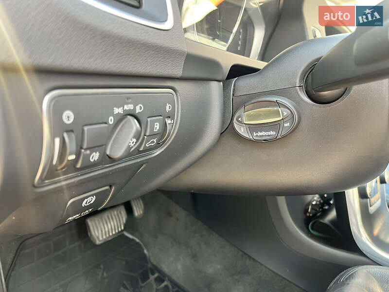 Минивэн Opel Vivaro 2013 в Луцке