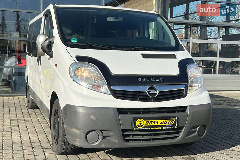 Минивэн Opel Vivaro 2009 в Ивано-Франковске фото Минивэн Opel Vivaro 2009 в Ивано-Франковске