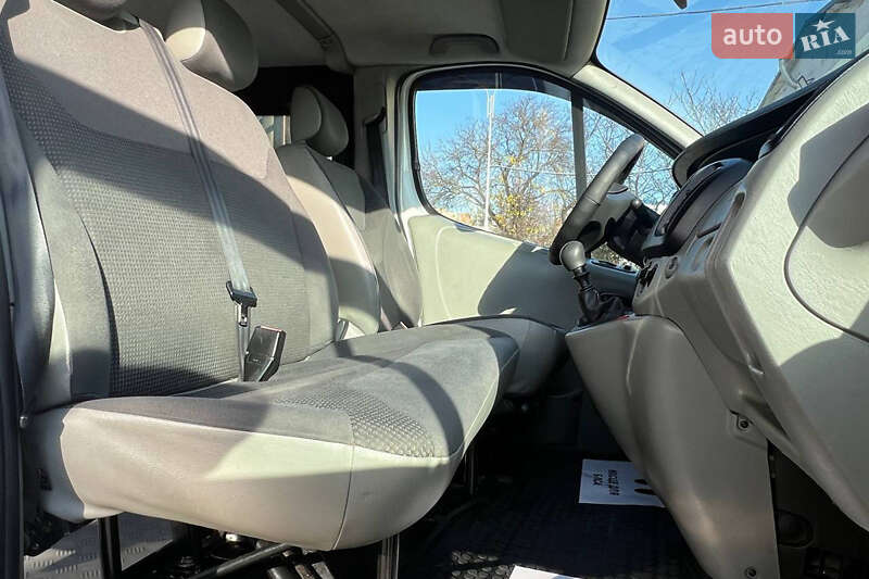 Минивэн Opel Vivaro 2009 в Ивано-Франковске фото 18 Минивэн Opel Vivaro 2009 в Ивано-Франковске