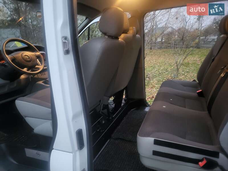 Минивэн Opel Vivaro 2012 в Хмельницком