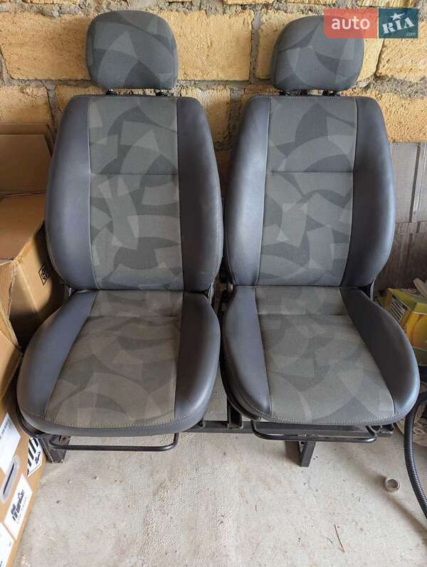 Минивэн Opel Vivaro 2008 в Южном фото 11 Минивэн Opel Vivaro 2008 в Южном