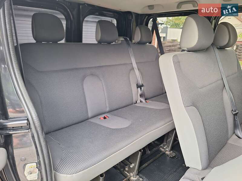 Мінівен Opel Vivaro 2010 в Києві