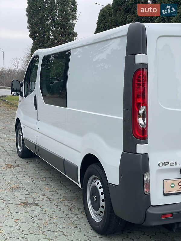 Минивэн Opel Vivaro 2012 в Дубно фото 10 Минивэн Opel Vivaro 2012 в Дубно