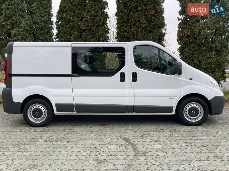 Минивэн Opel Vivaro 2012 в Дубно фото 20 Минивэн Opel Vivaro 2012 в Дубно