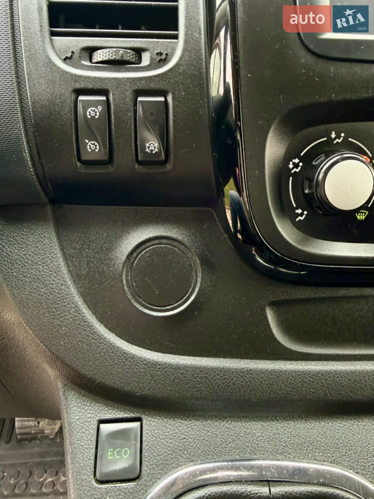 2015 Opel Vivaro - мініатюра 6