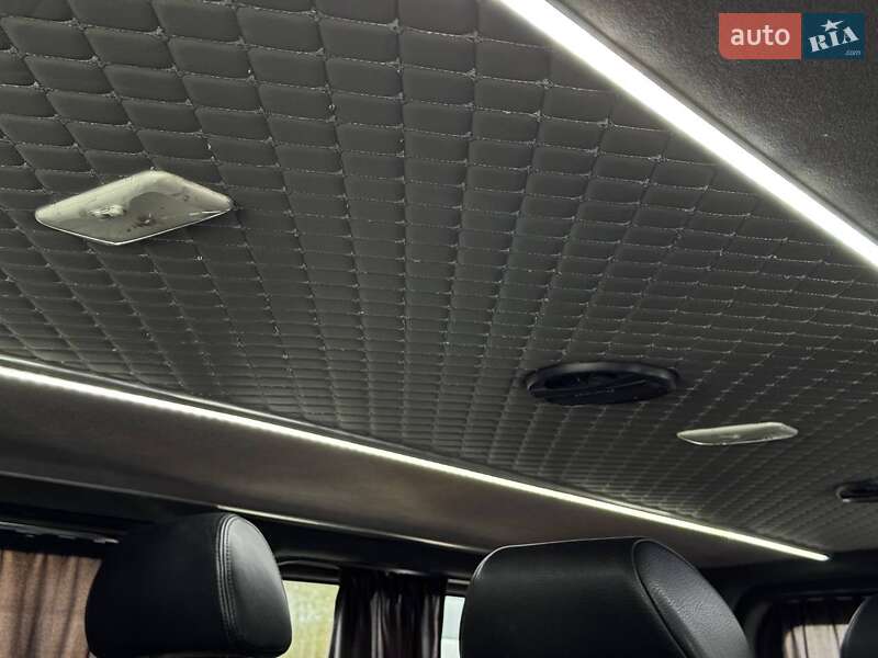 Мінівен Opel Vivaro 2018 в Рівному