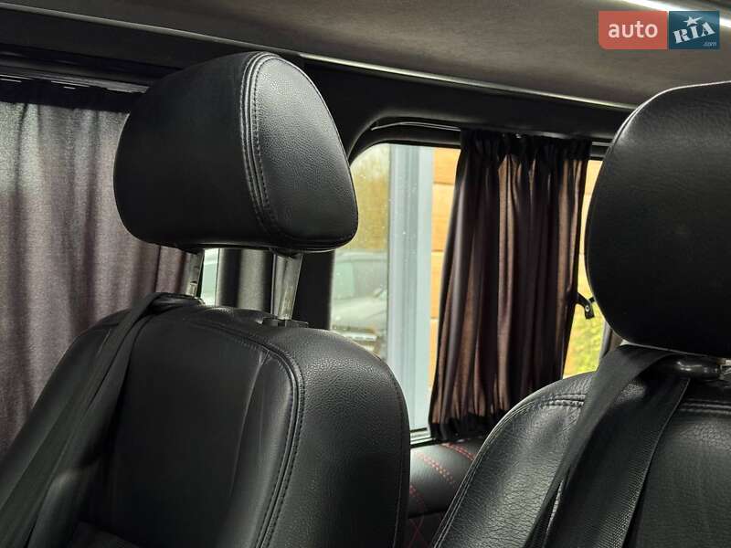 Мінівен Opel Vivaro 2018 в Рівному