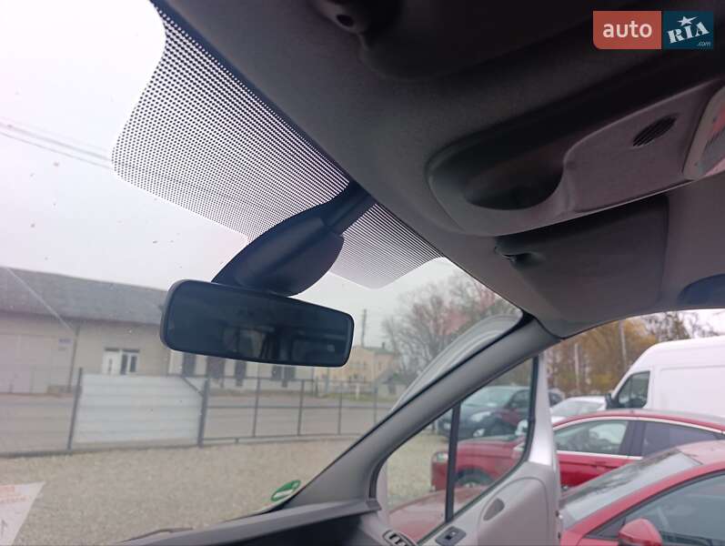 Минивэн Opel Vivaro 2013 в Коломые фото 15 Минивэн Opel Vivaro 2013 в Коломые