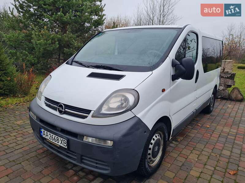 Мінівен Opel Vivaro 2005 в Києві