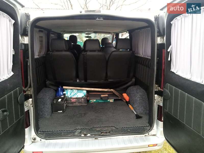 Минивэн Opel Vivaro 2016 в Киеве фото 14 Минивэн Opel Vivaro 2016 в Киеве