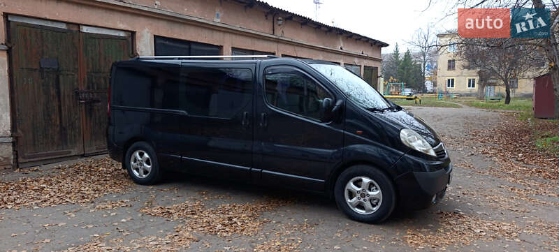 Минивэн Opel Vivaro 2008 в Желтых Водах фото 7 Минивэн Opel Vivaro 2008 в Желтых Водах