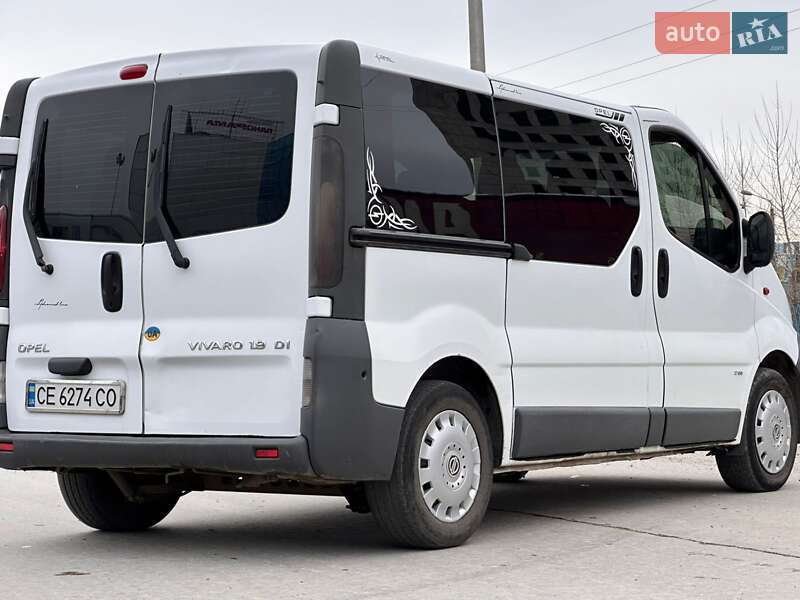 Минивэн Opel Vivaro 2002 в Черновцах