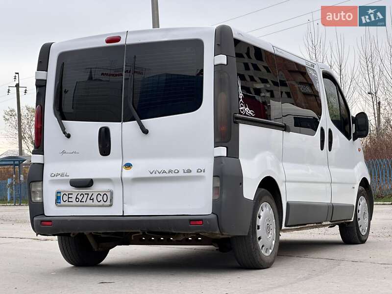Минивэн Opel Vivaro 2002 в Черновцах
