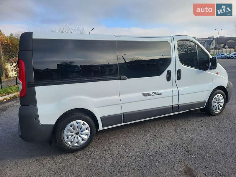 Минивэн Opel Vivaro 2004 в Хмельницком
