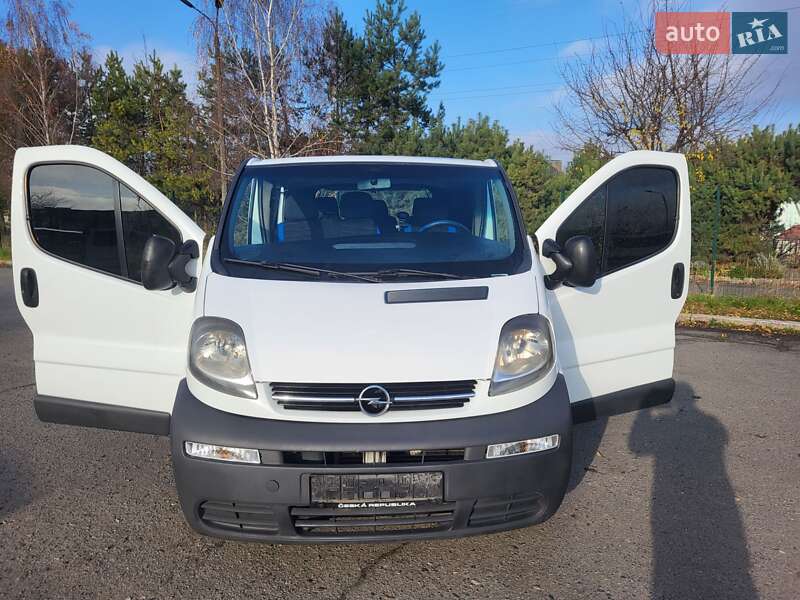 Минивэн Opel Vivaro 2004 в Хмельницком