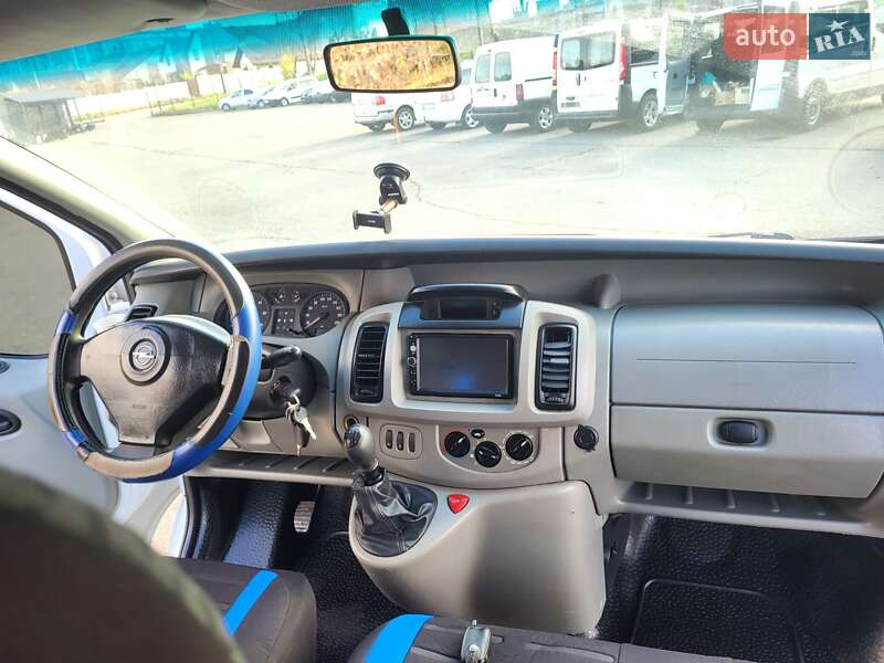 Минивэн Opel Vivaro 2004 в Хмельницком