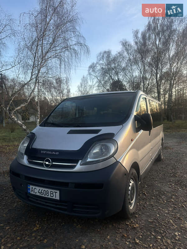 Мінівен Opel Vivaro 2003 в Ковелі