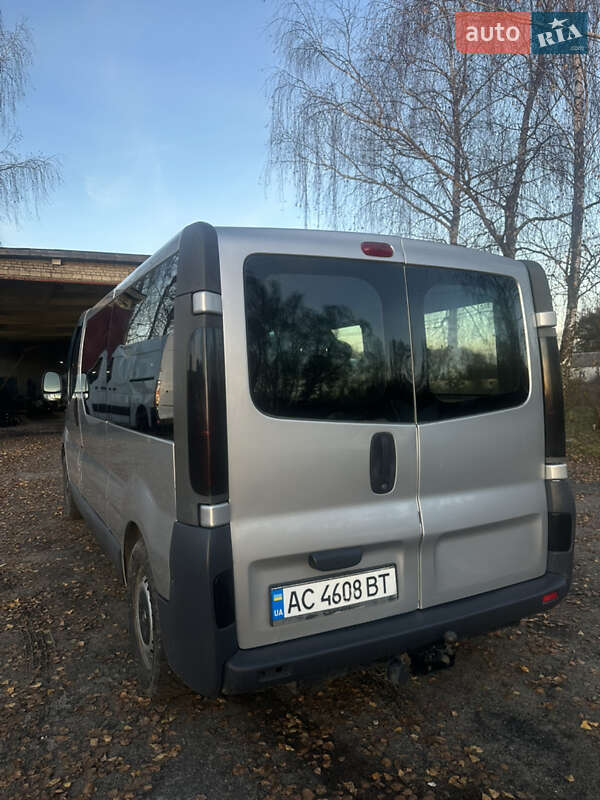 Мінівен Opel Vivaro 2003 в Ковелі