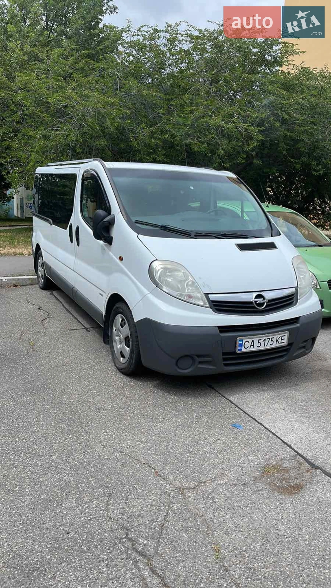 2011 Opel Vivaro - фото 1