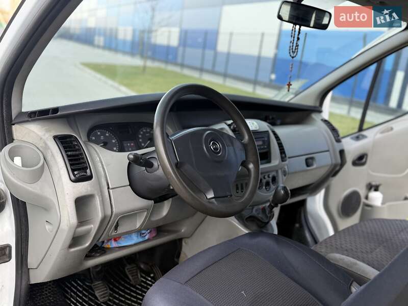 Минивэн Opel Vivaro 2006 в Львове фото 27 Минивэн Opel Vivaro 2006 в Львове