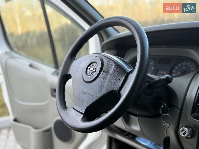 Минивэн Opel Vivaro 2006 в Львове фото 35 Минивэн Opel Vivaro 2006 в Львове