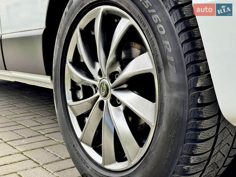 Минивэн Opel Vivaro 2015 в Львове