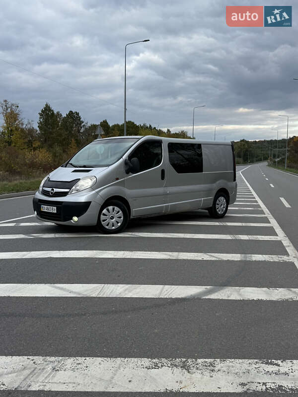 Opel Vivaro 2008 Opel Vivaro 2008