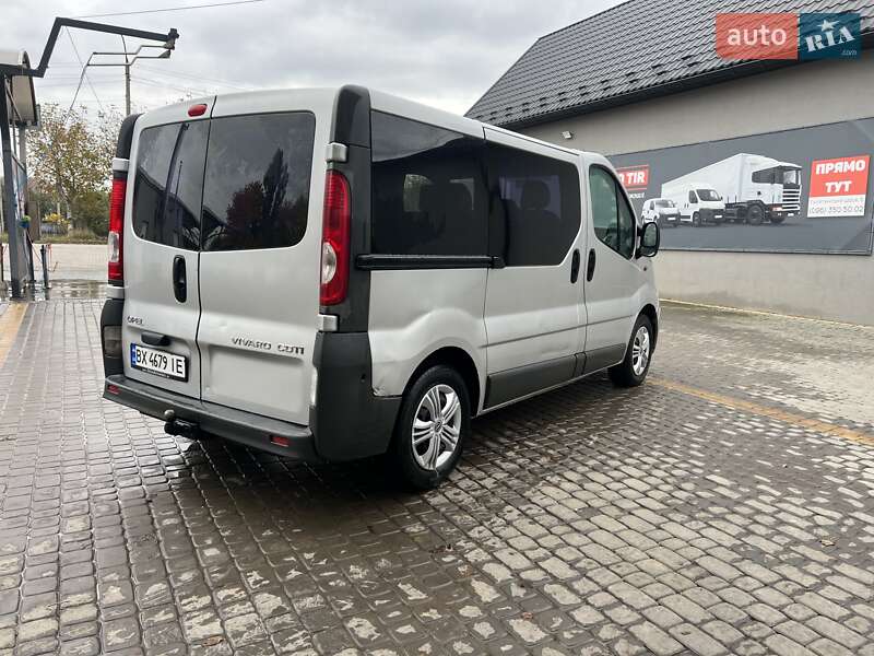 Мінівен Opel Vivaro 2011 в Чемерівцях
