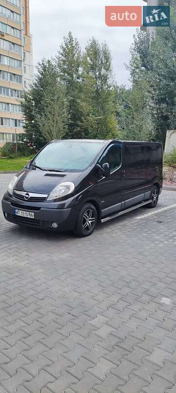 Вантажний фургон Opel Vivaro 2012 в Києві