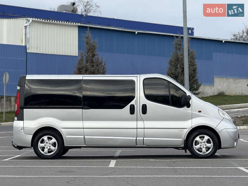 Минивэн Opel Vivaro 2009 в Виннице