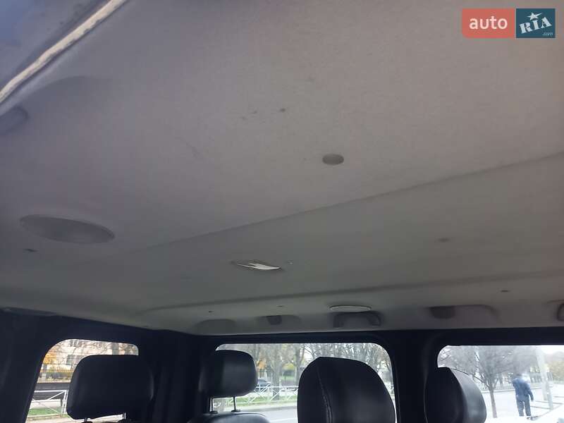 Минивэн Opel Vivaro 2011 в Черкассах