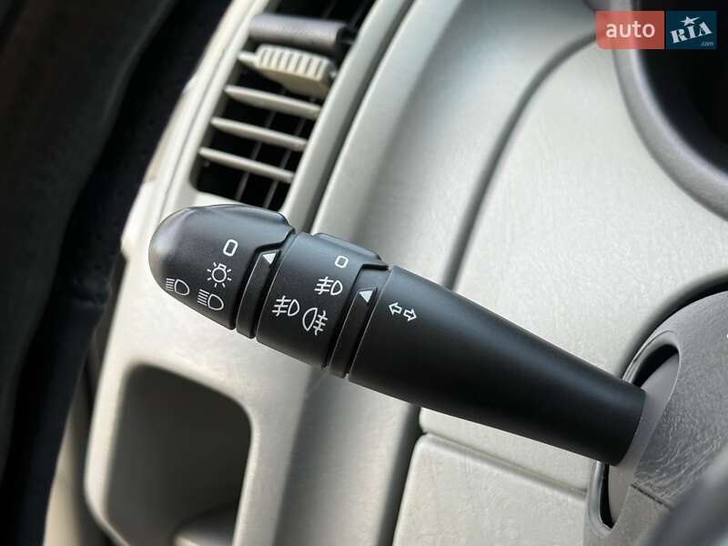 Минивэн Opel Vivaro 2011 в Дрогобыче