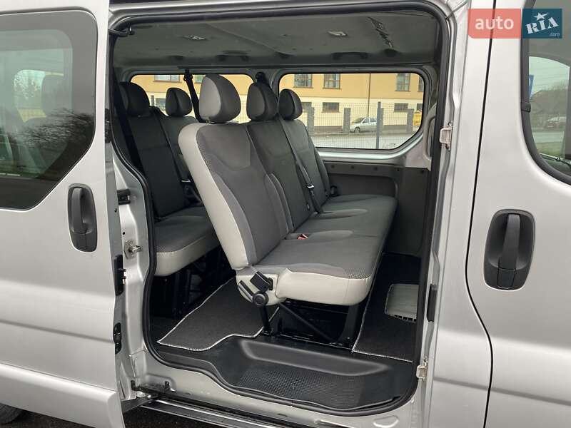 Минивэн Opel Vivaro 2013 в Виннице