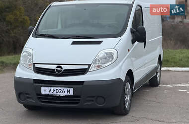 Вантажний фургон Opel Vivaro 2013 в Рівному