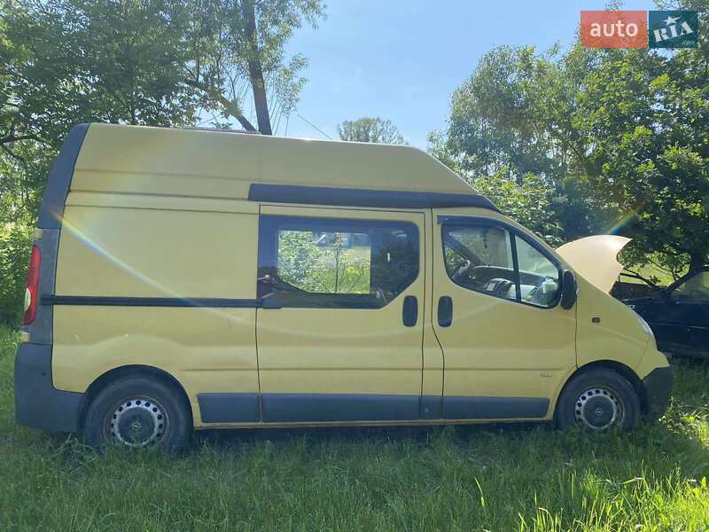 Минивэн Opel Vivaro 2007 в Киеве