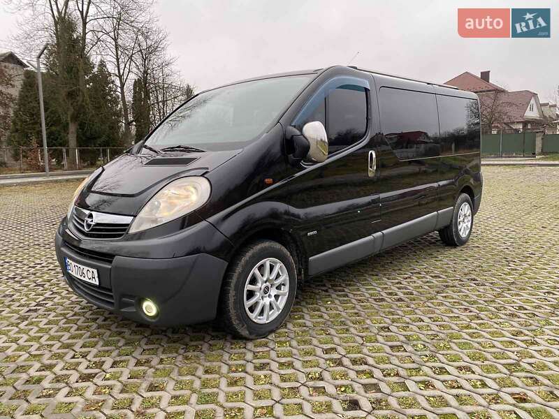 Минивэн Opel Vivaro 2008 в Коломые