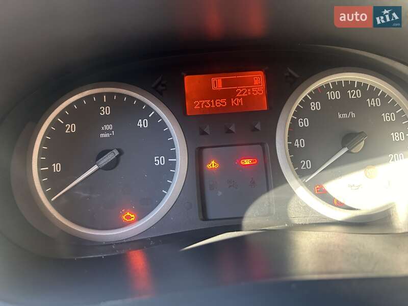 Минивэн Opel Vivaro 2014 в Луцке