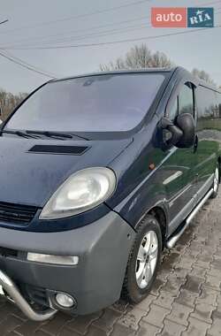 Мінівен Opel Vivaro 2002 в Новій Одесі