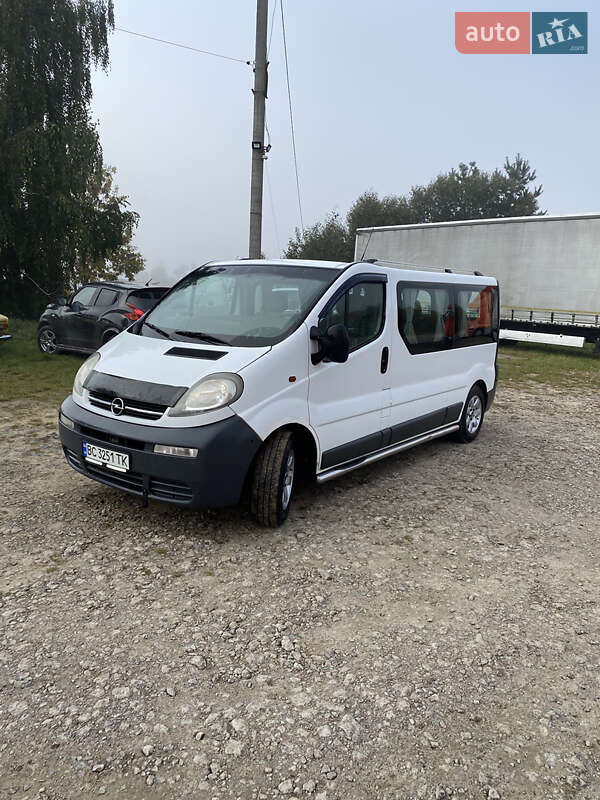 Мінівен Opel Vivaro 2004 в Новояворівську фото 2 Мінівен Opel Vivaro 2004 в Новояворівську