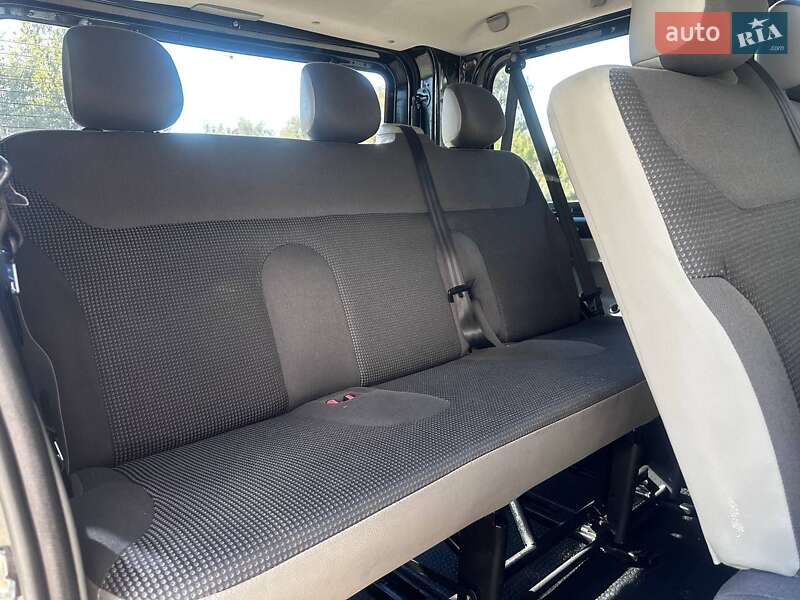 Мінівен Opel Vivaro 2008 в Дубні