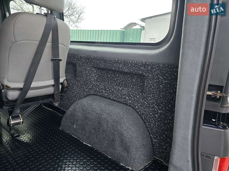 Мінівен Opel Vivaro 2006 в Запоріжжі