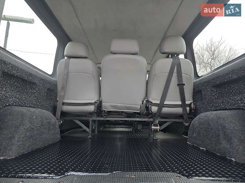 Мінівен Opel Vivaro 2006 в Запоріжжі