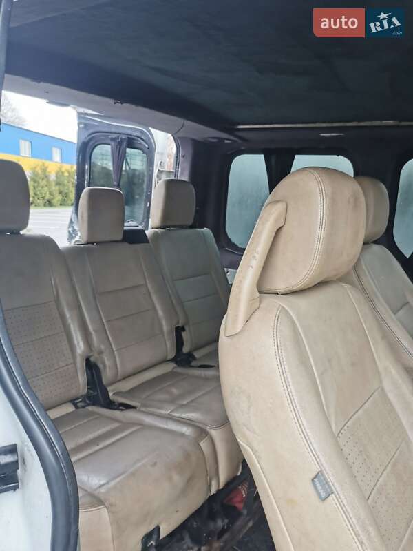 Минивэн Opel Vivaro 2004 в Хмельнике