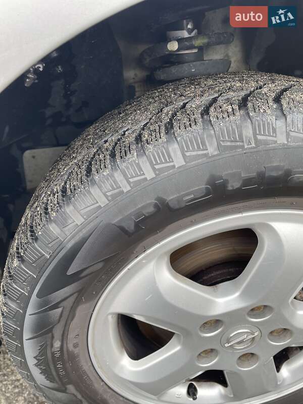 Минивэн Opel Vivaro 2007 в Буче