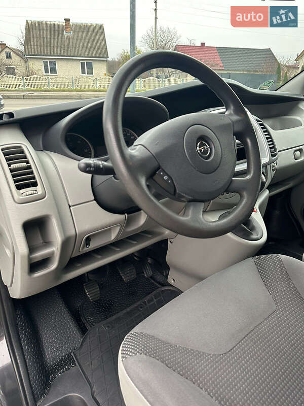 Минивэн Opel Vivaro 2014 в Ковеле