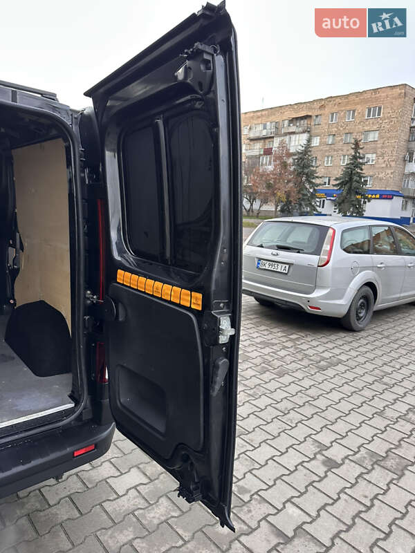 Мінівен Opel Vivaro 2017 в Дубні