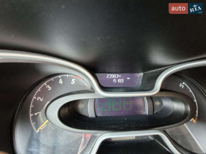 Грузовой фургон Opel Vivaro 2015 в Ровно