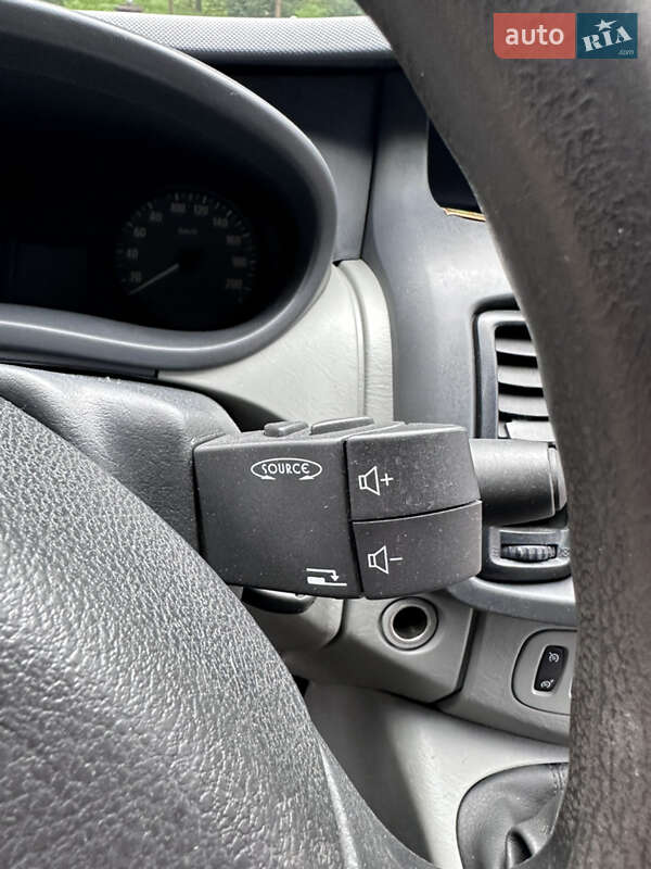 Минивэн Opel Vivaro 2010 в Самборе