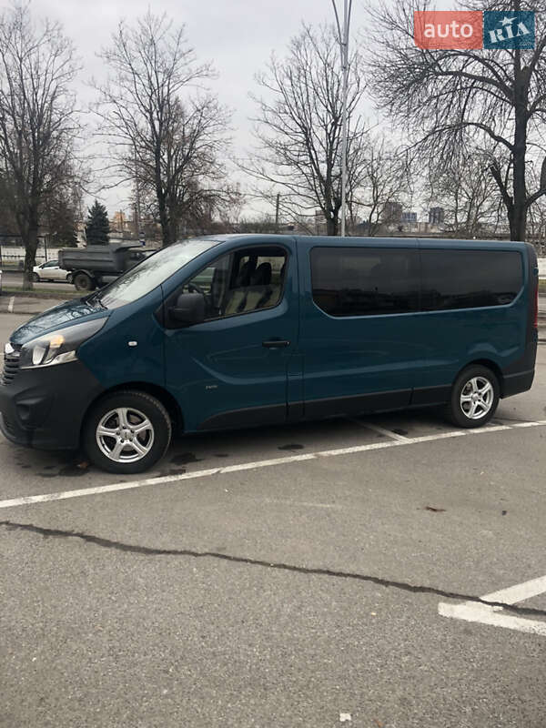 Минивэн Opel Vivaro 2014 в Львове