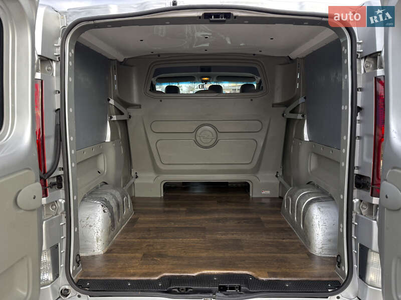 Мінівен Opel Vivaro 2008 в Вінниці